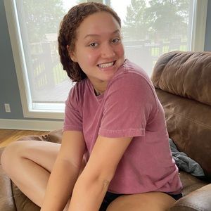 Meet your Posher, Madison